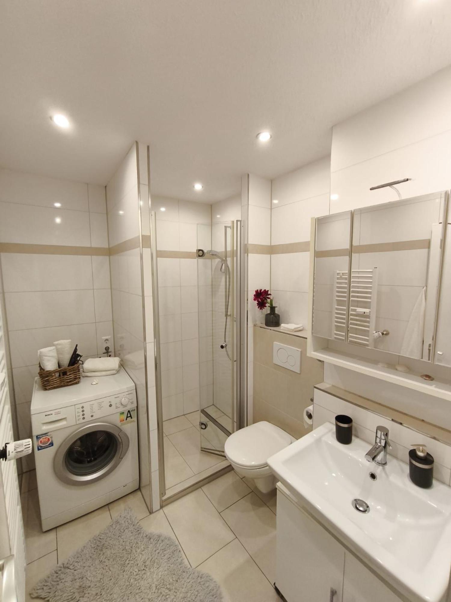 Ferienwohnung Finkenweg Бад Нойенар-Арвайлер Екстериор снимка